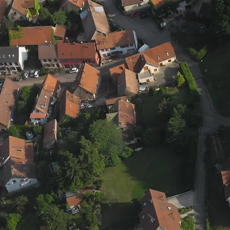 Au Pied Du Chateau Lichtenberg